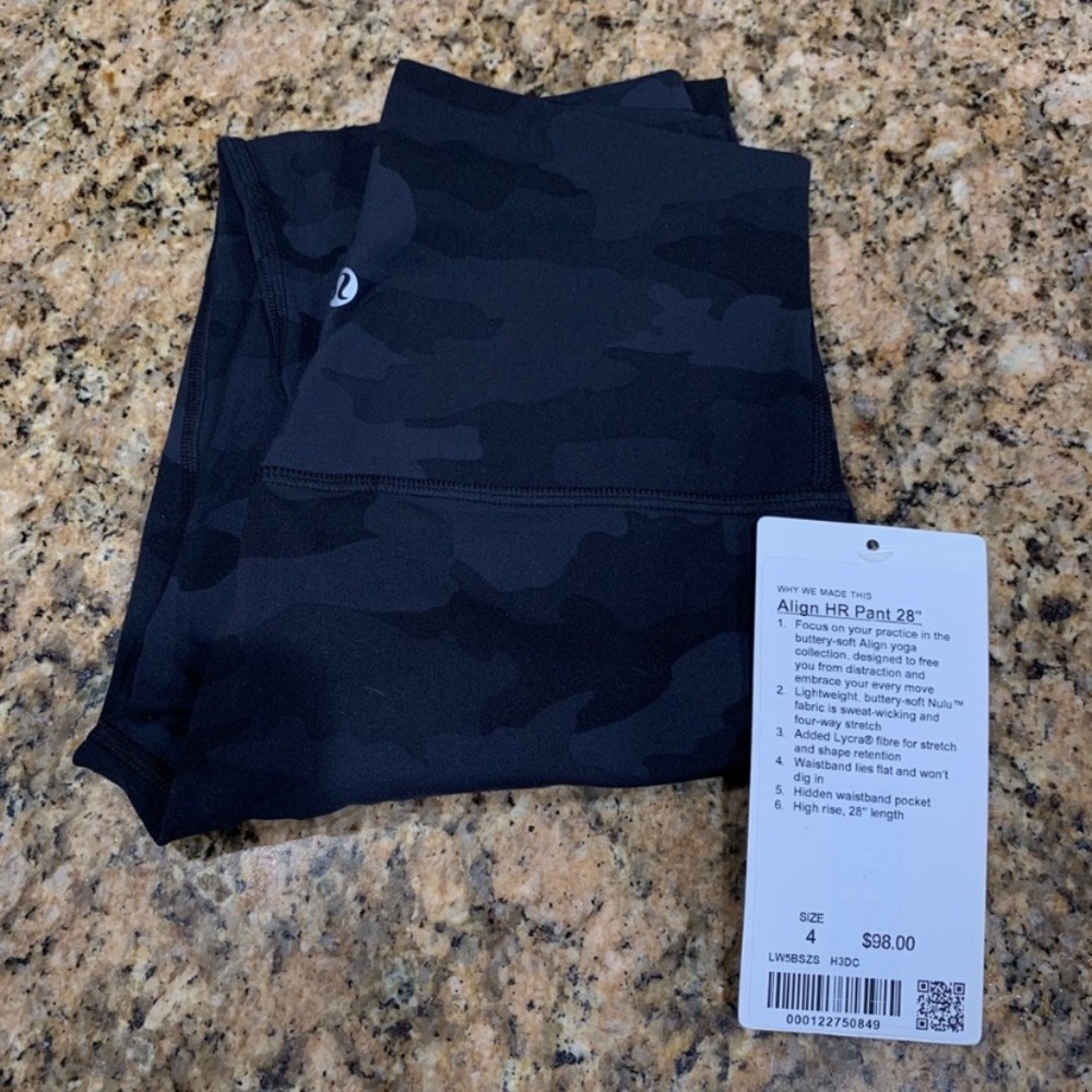 Lululemon aligns - Picture 3 of 3